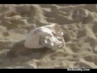 Thesandfly amatérske pláž vynikajúci sex!