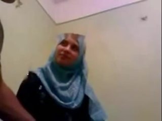 Amateur Dubai hard up hijab girl fucked at home - desiscandal.xyz